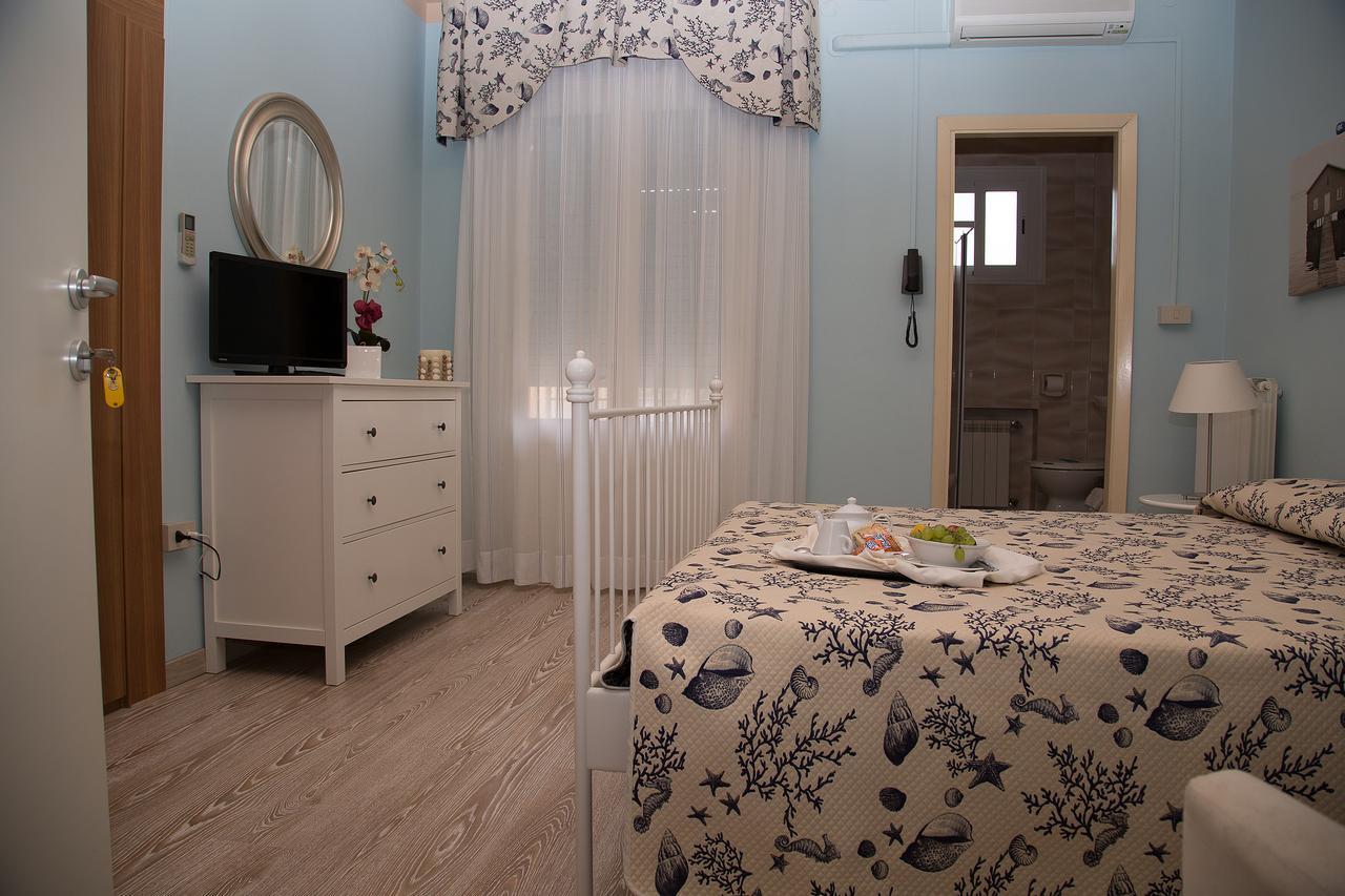 Hotel Umberto Rosolina Mare Ngoại thất bức ảnh
