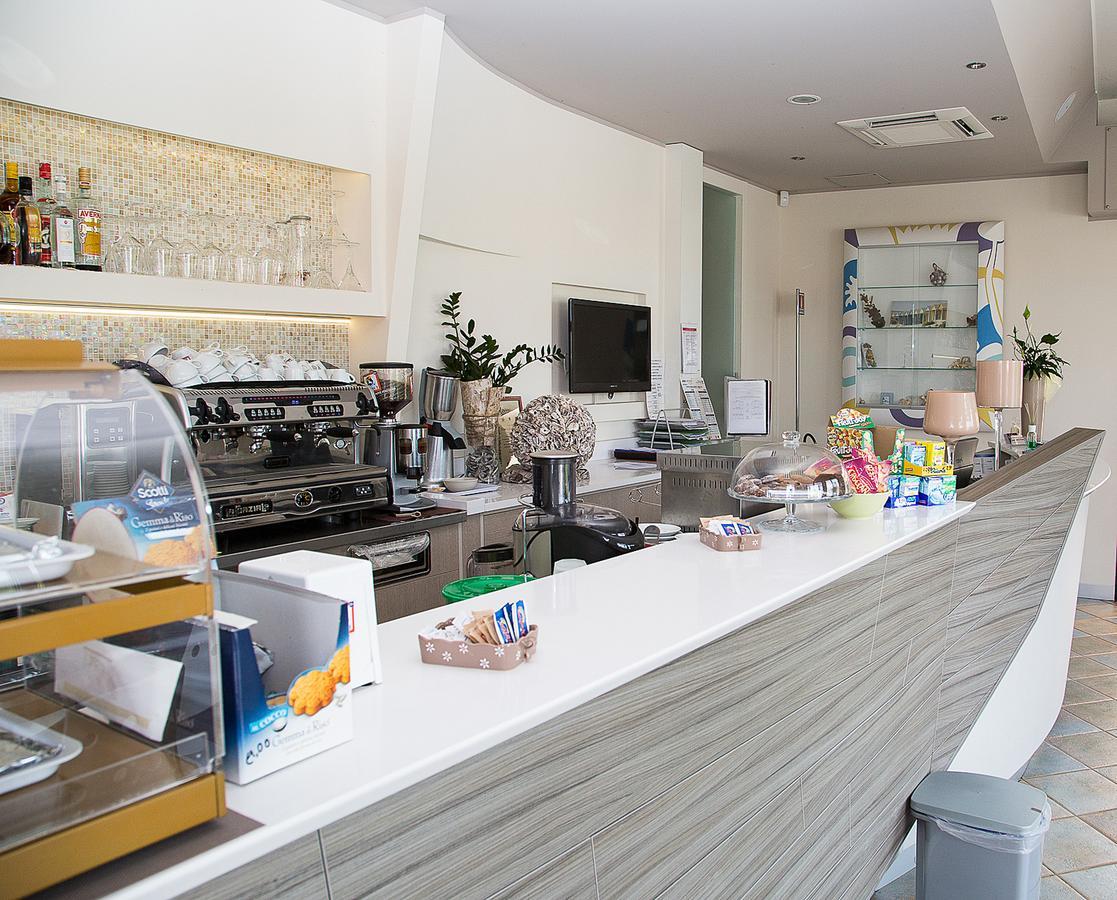Hotel Umberto Rosolina Mare Ngoại thất bức ảnh